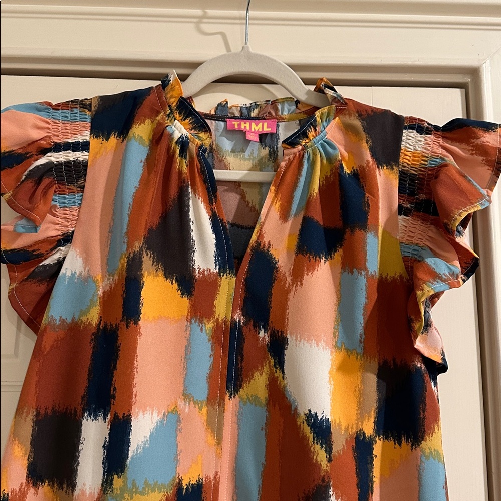 THML Multicolor Geometric Ruffle Sleeve Top - Picture 2 of 6